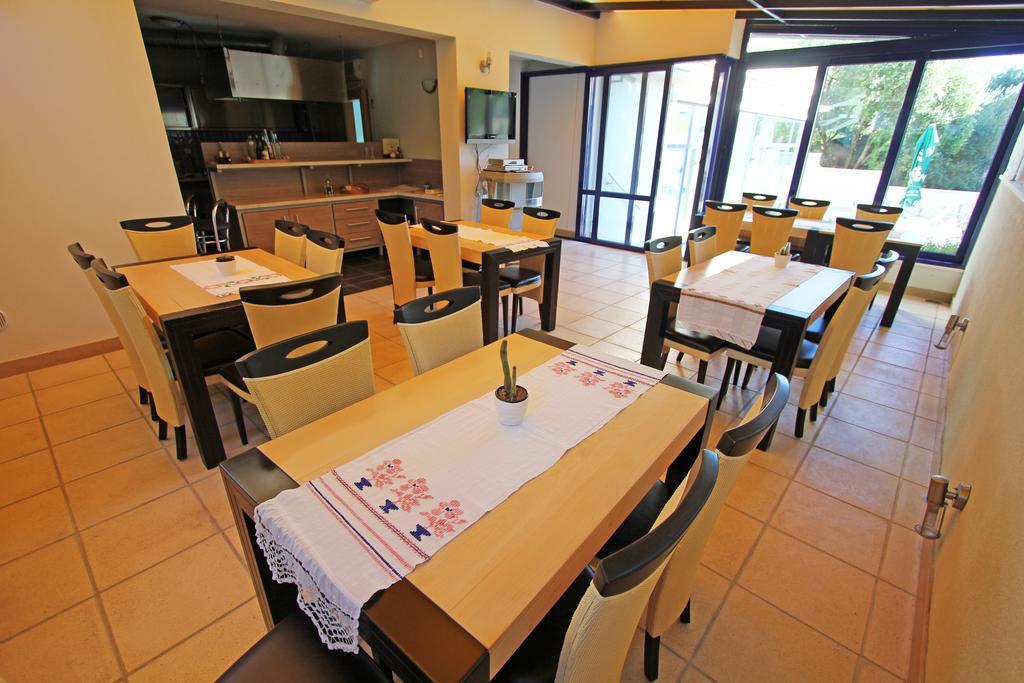 קלק Apartments Villa Ceres מראה חיצוני תמונה