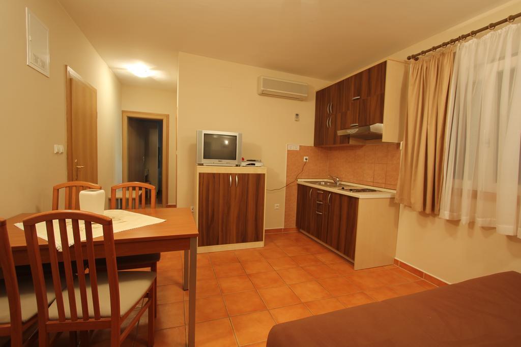 קלק Apartments Villa Ceres חדר תמונה